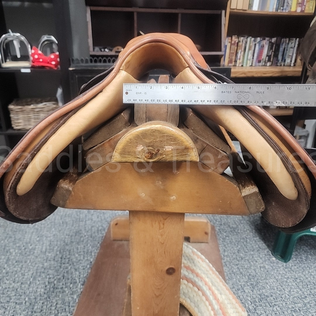 Pessoa Jumping Saddle
