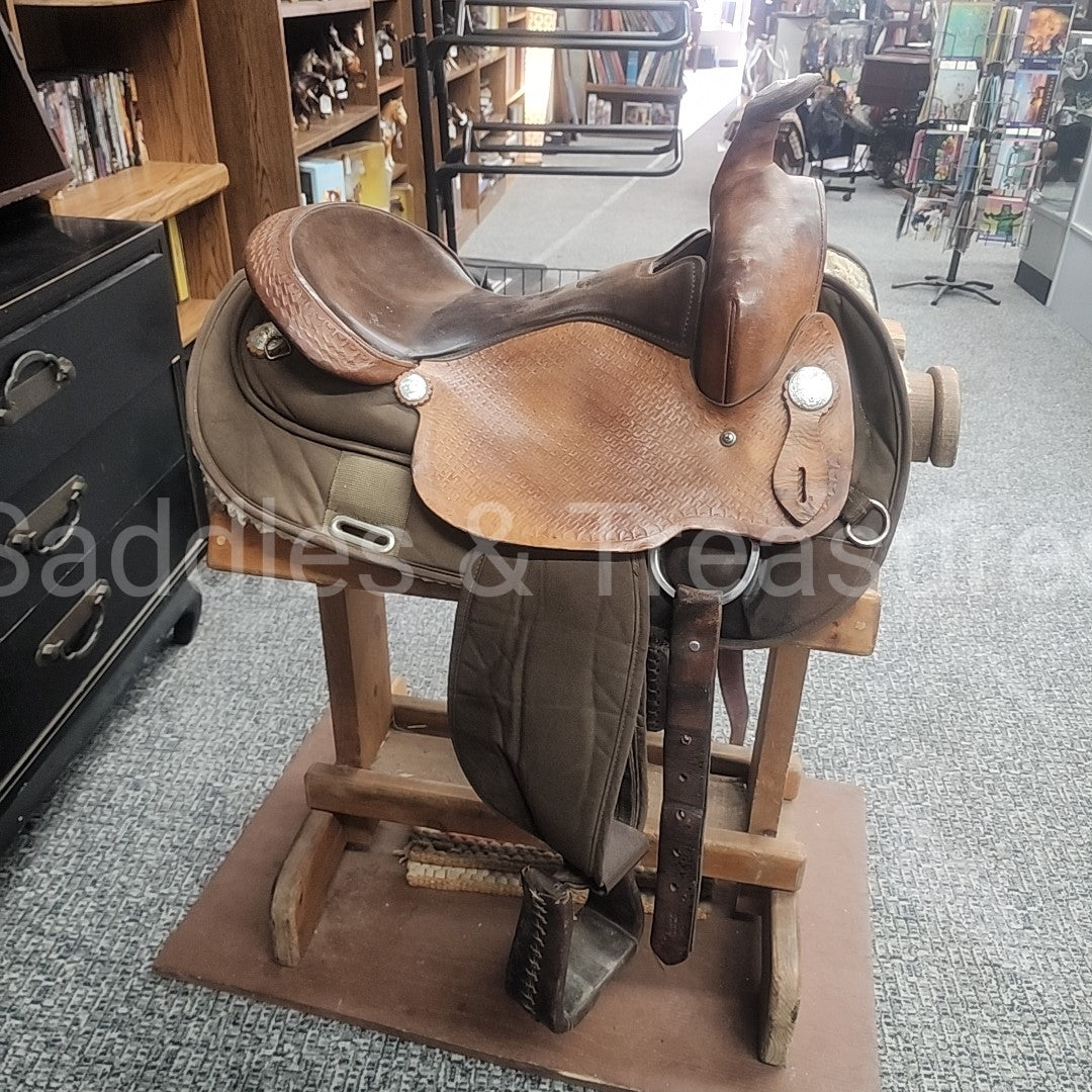 National Bridle Shop Western Saddle