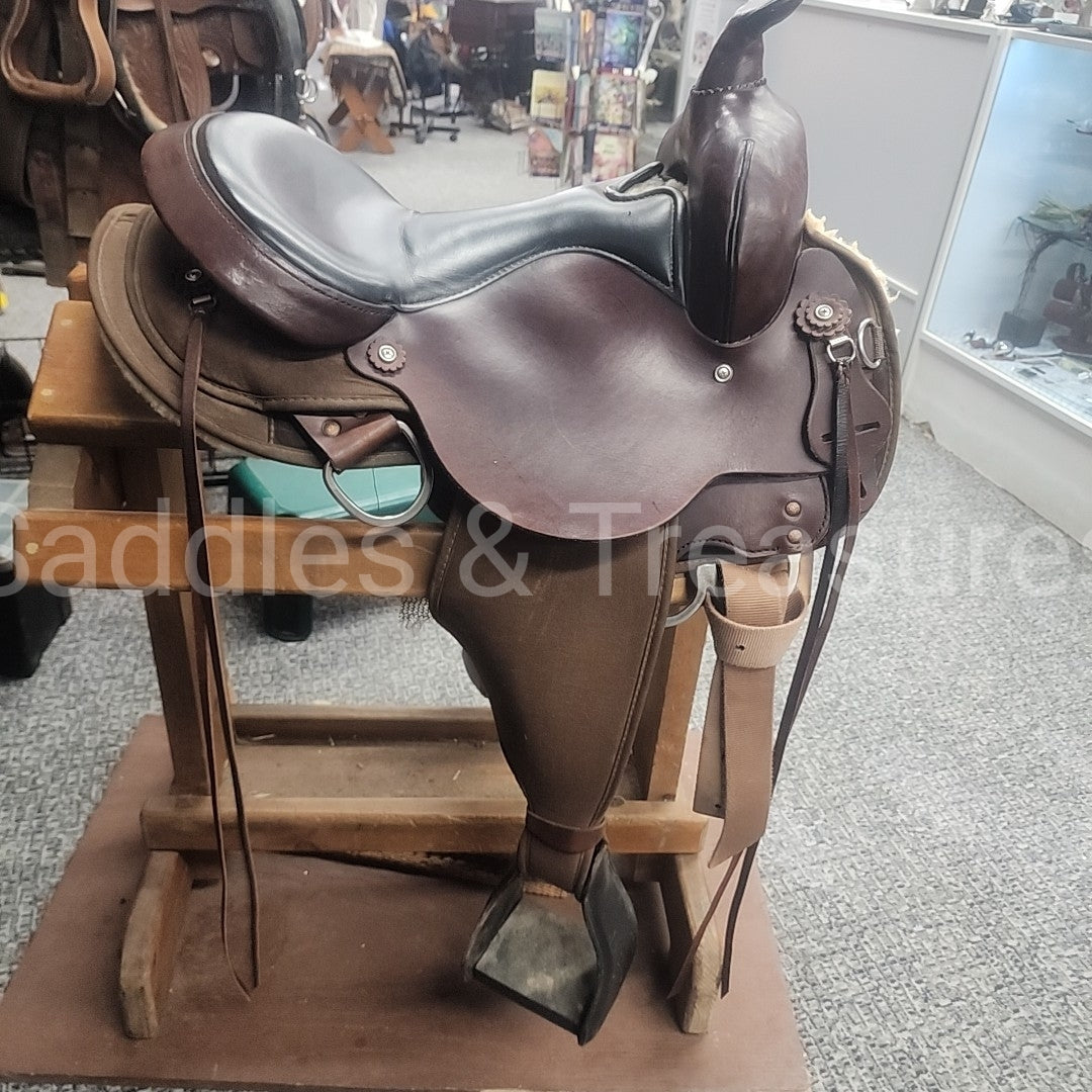 Circle Y Western Saddle