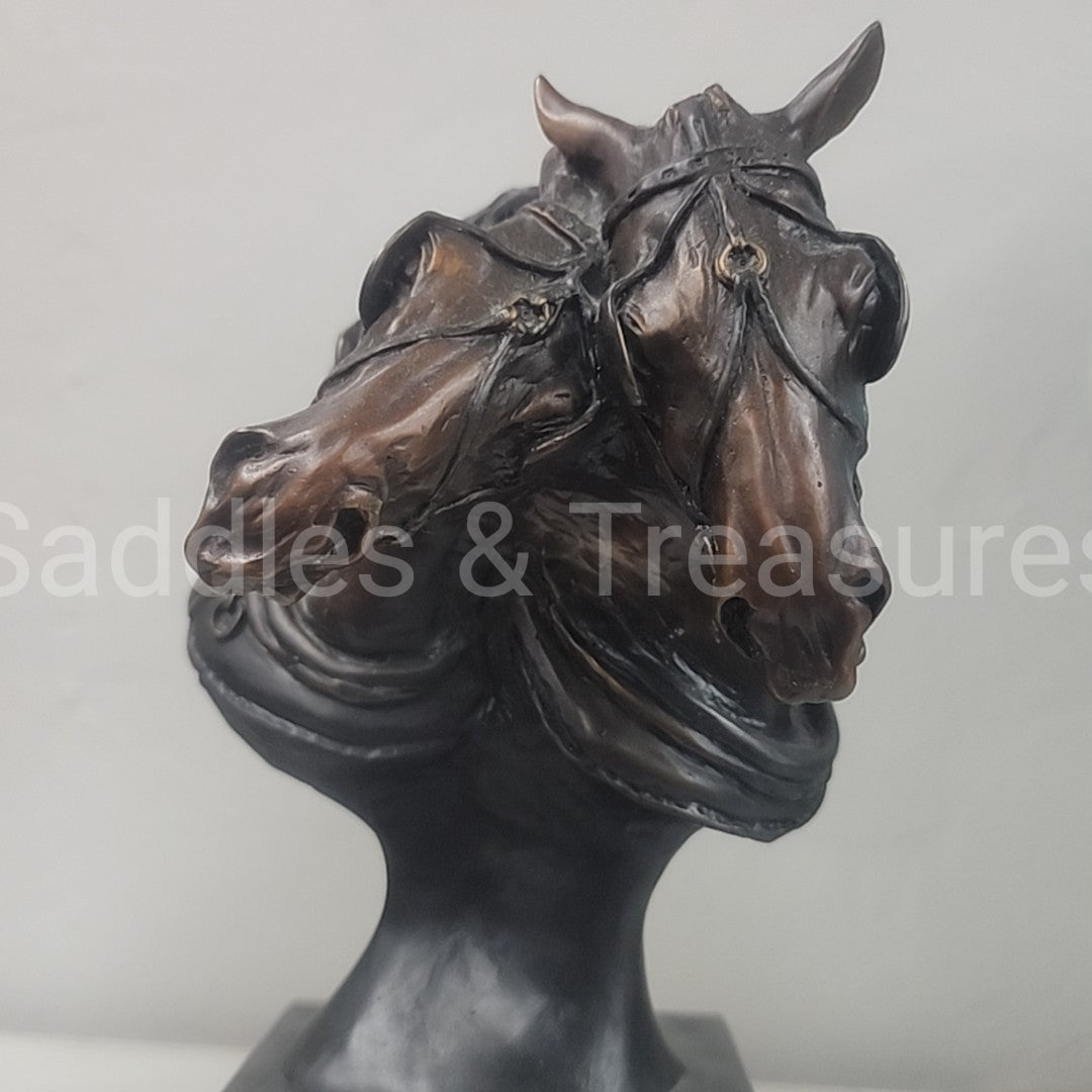 Statuary/Sculpture