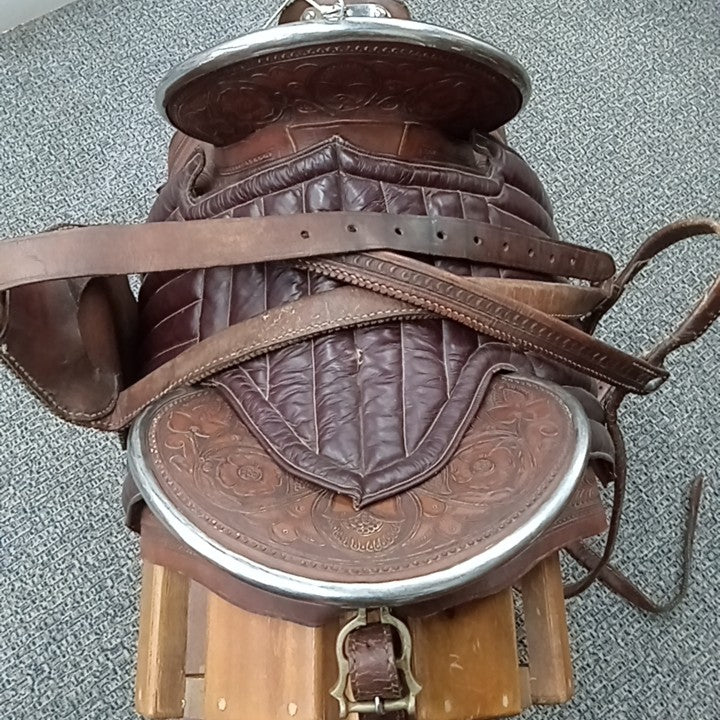 Peruvian Saddle