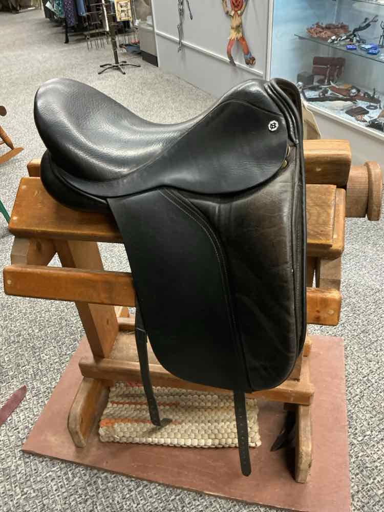 Barnsby Dressage Saddle