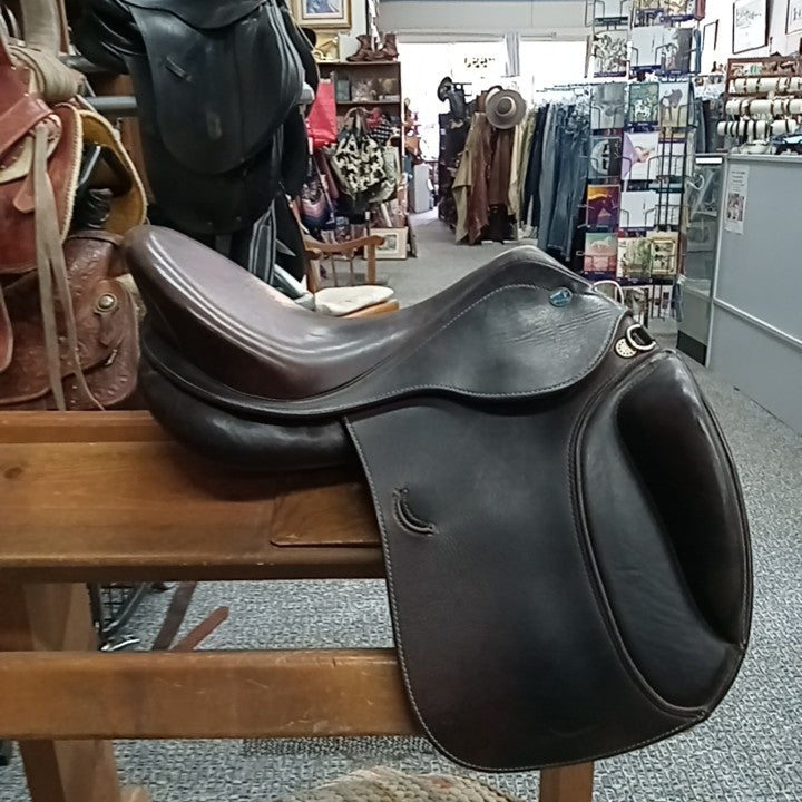 Jumping Saddle