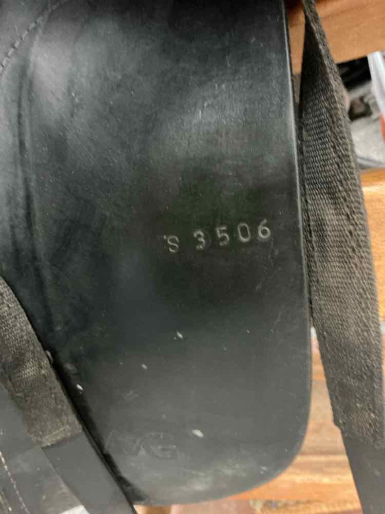 Barnsby Dressage Saddle