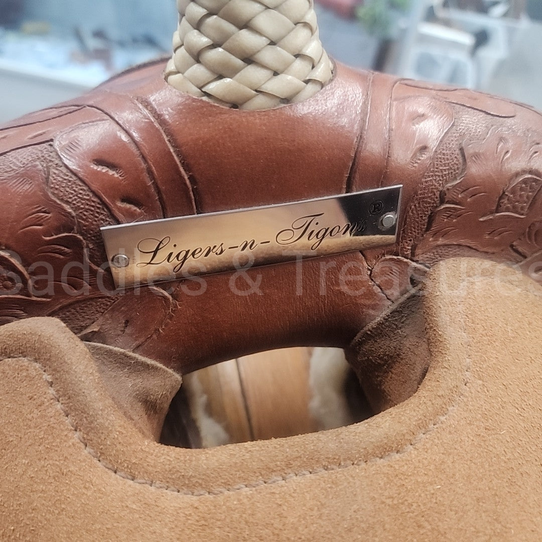 Ligers-Tigons Western Saddle
