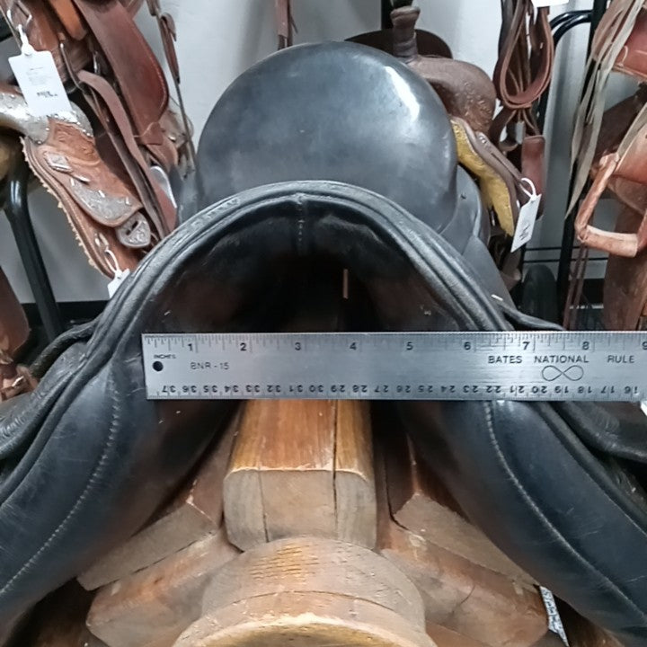 Albion Dressage Saddle