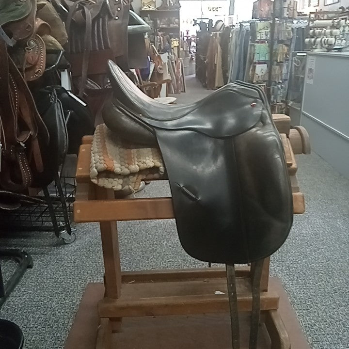 Albion Dressage Saddle