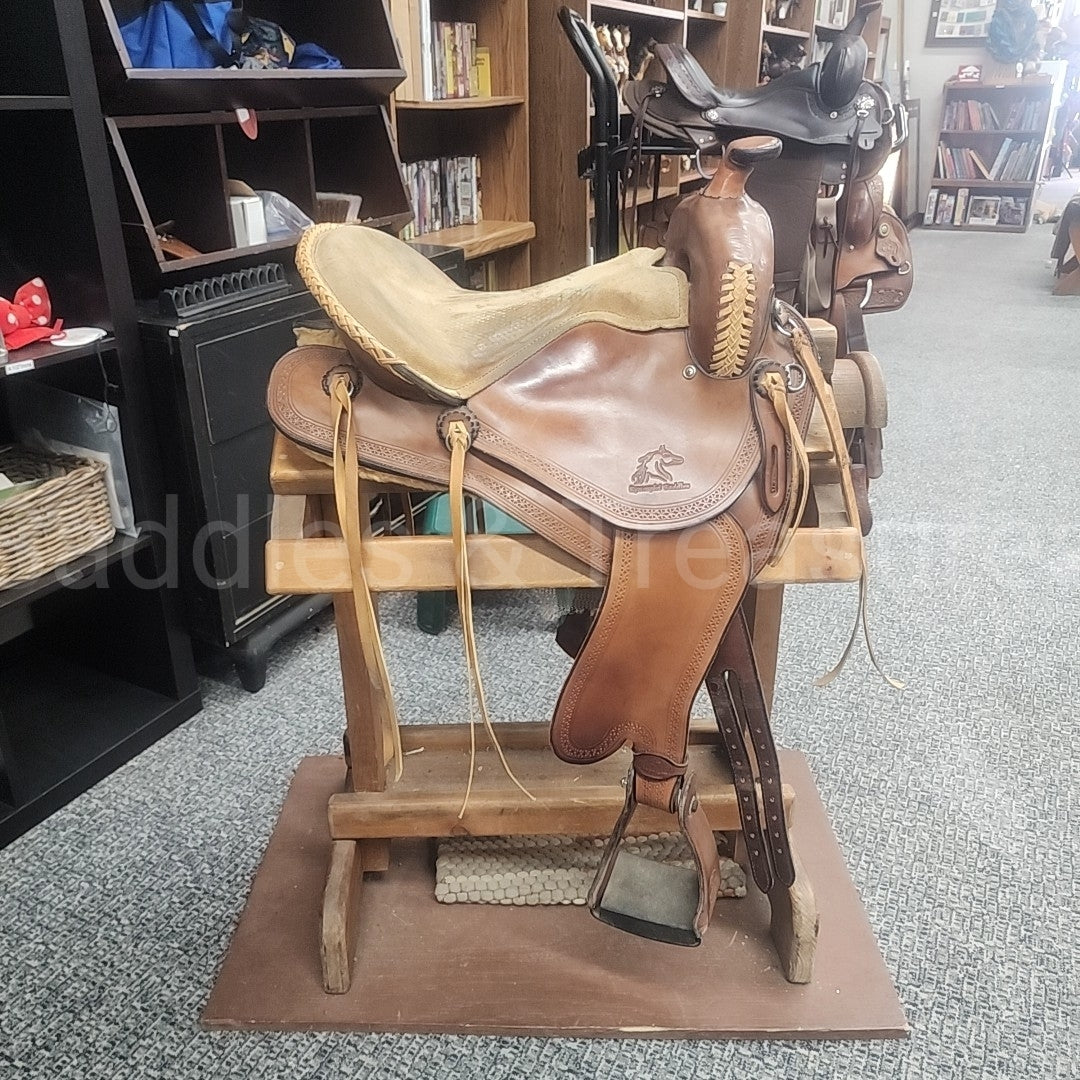 Synergist Western Saddle