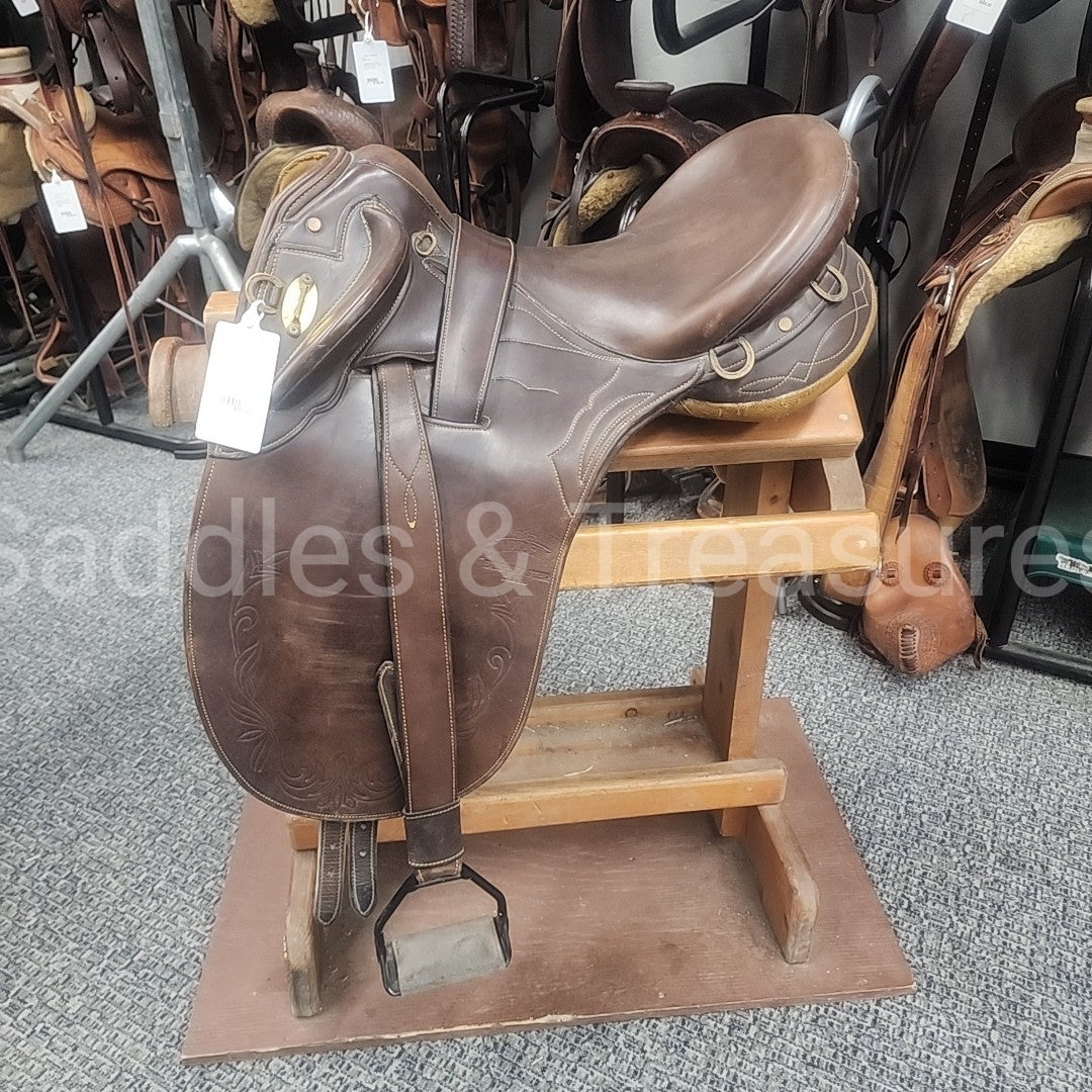 Australian Saddle