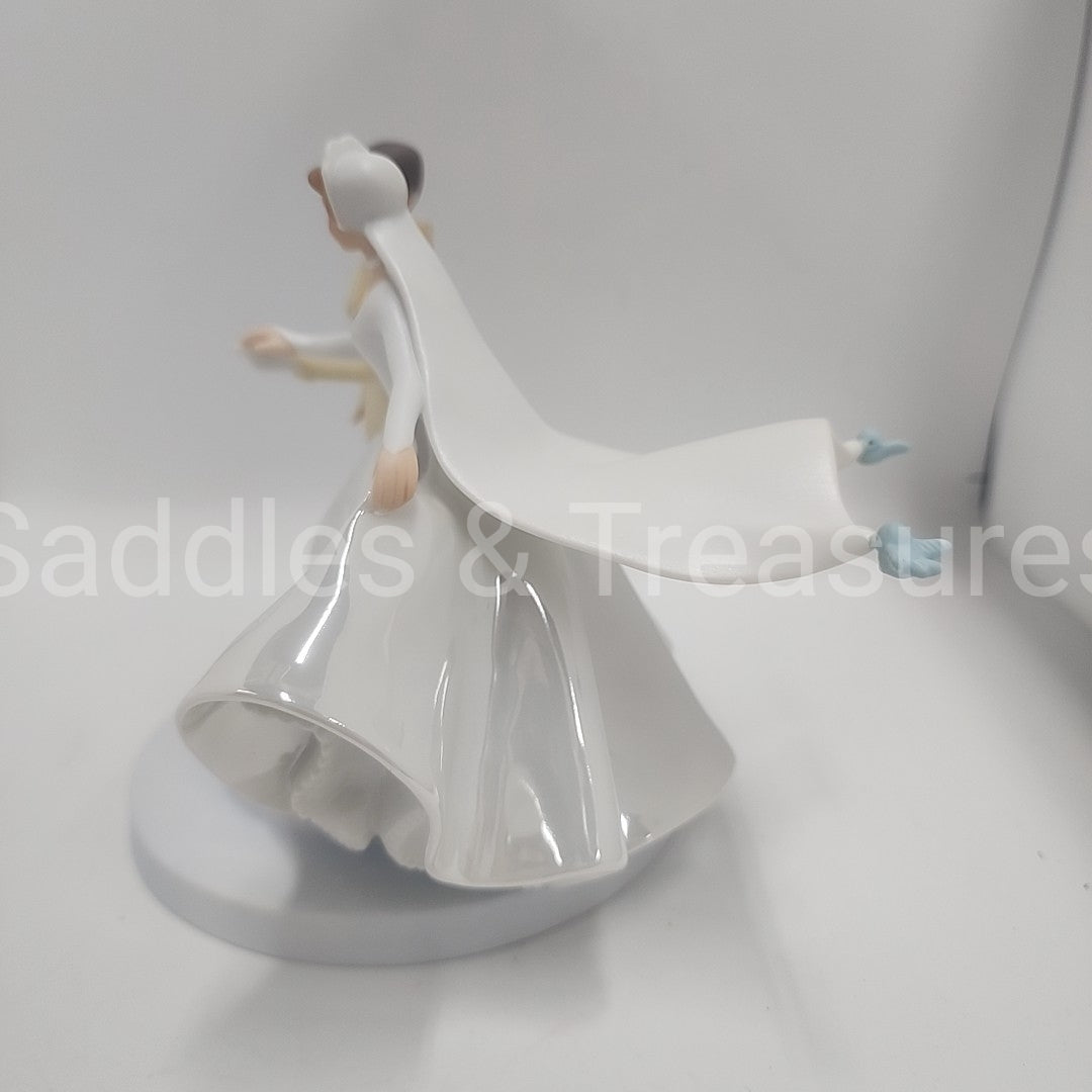 Figurine