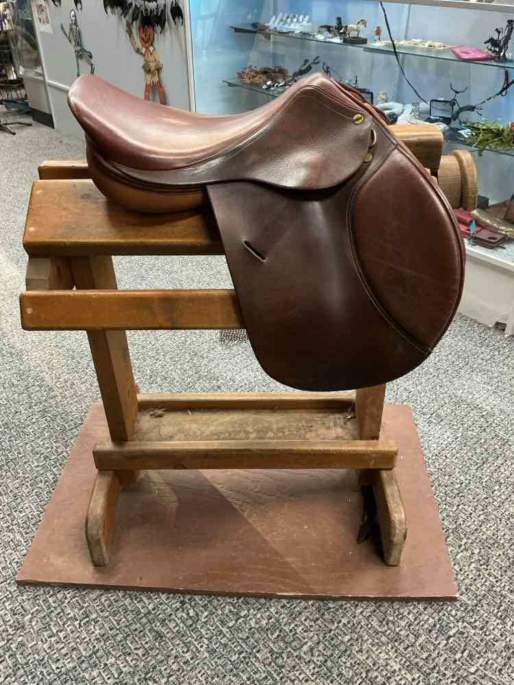 Jumping Saddle