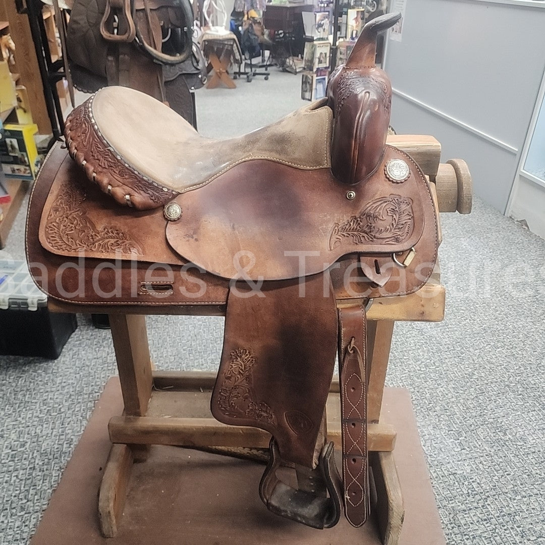 Herford Western Saddle