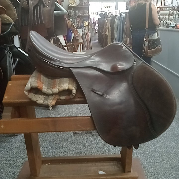 Jumping Saddle