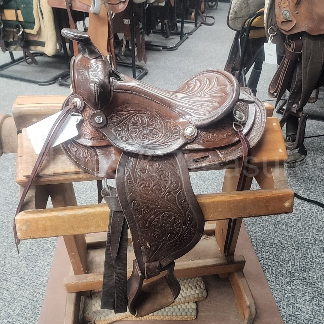 Western Rawhide Western Saddle