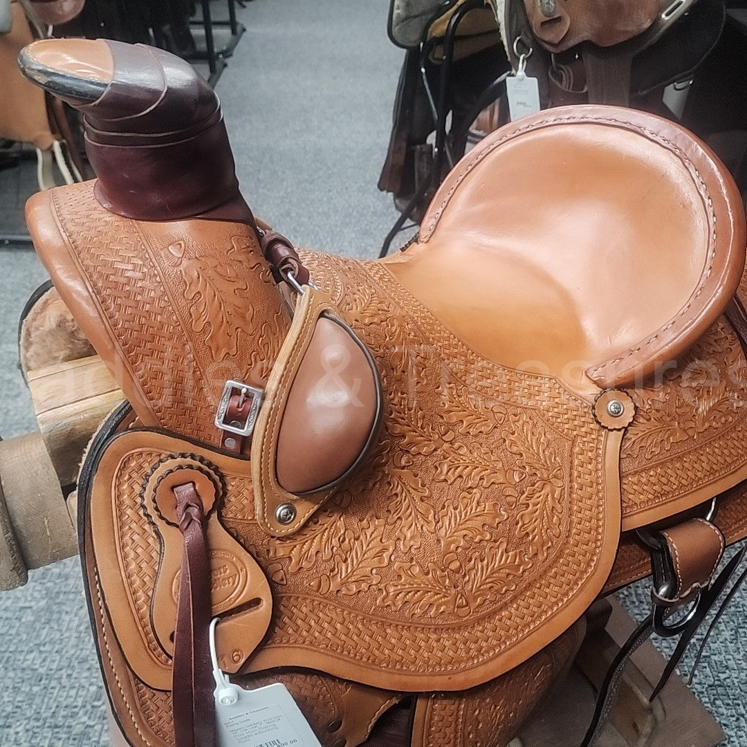Roping Saddle