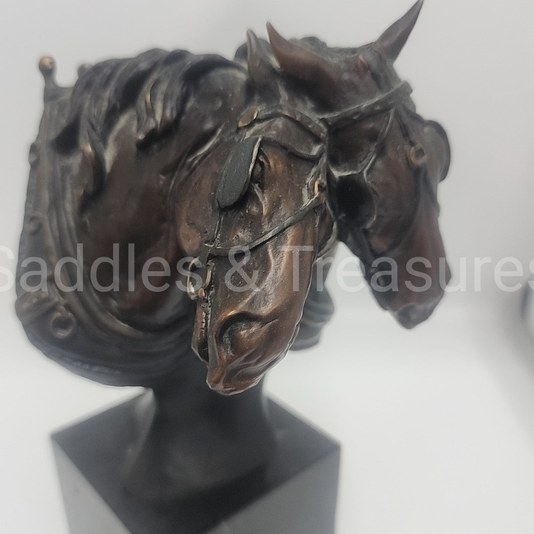 Statuary/Sculpture