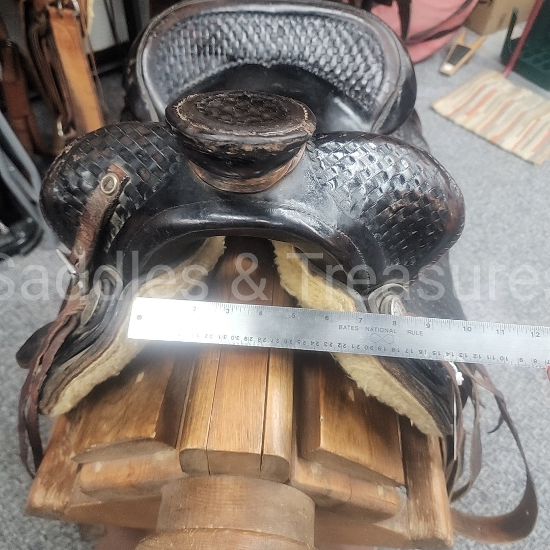 McCormick Western Saddle