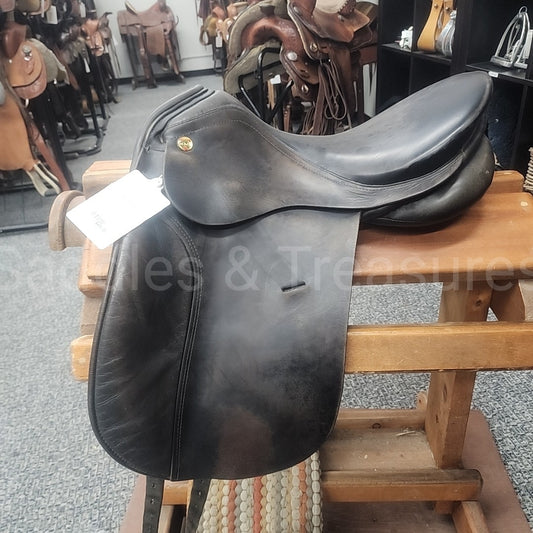 Dressage Saddle