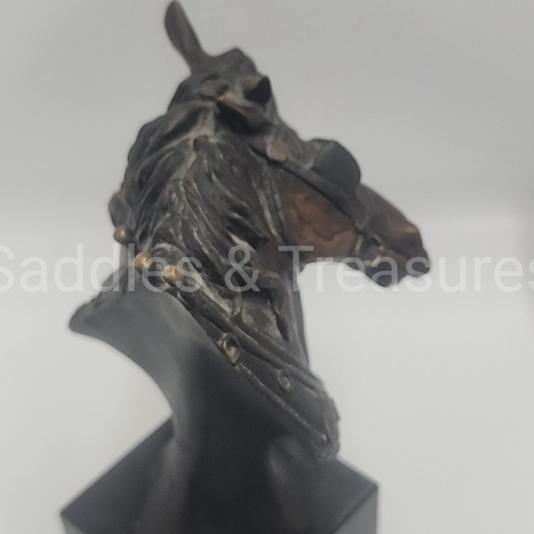 Statuary/Sculpture