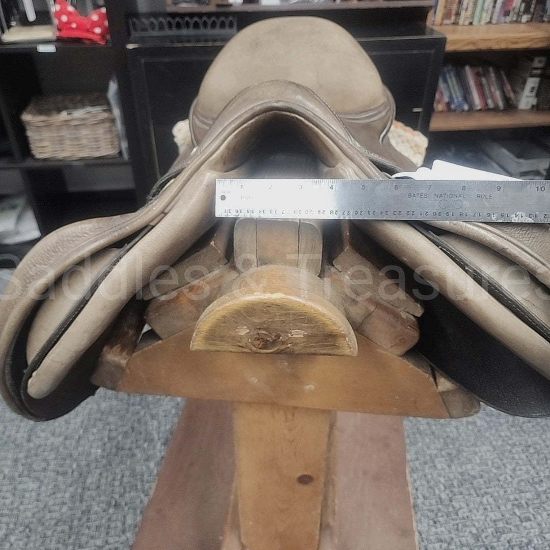 HDR Jumping Saddle