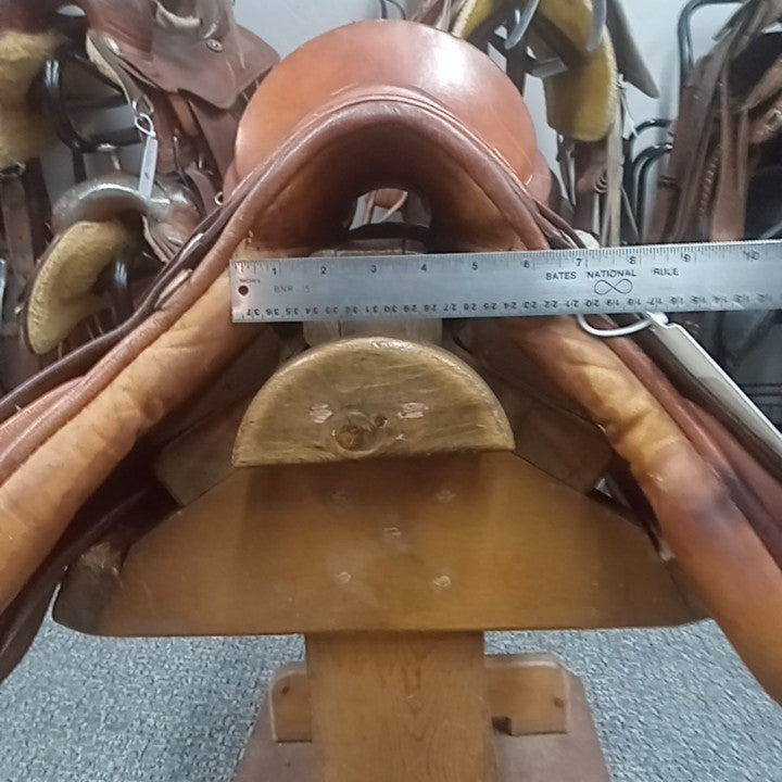 Jumping Saddle