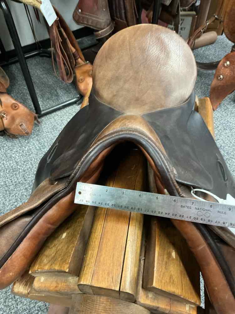 Courbette All-Purpose Saddle