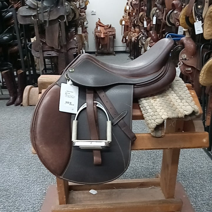 HDR Jumping Saddle