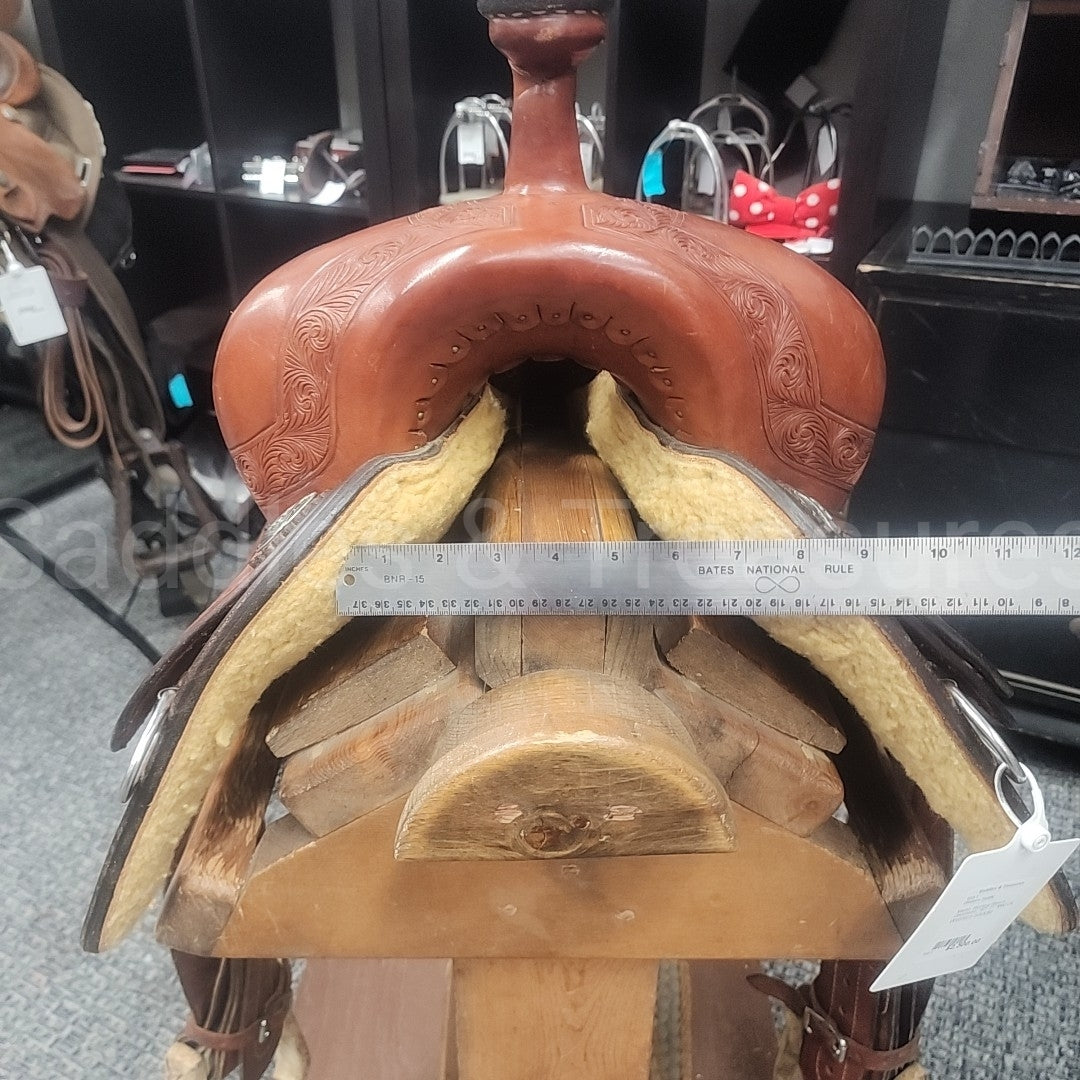 Martin Western Saddle