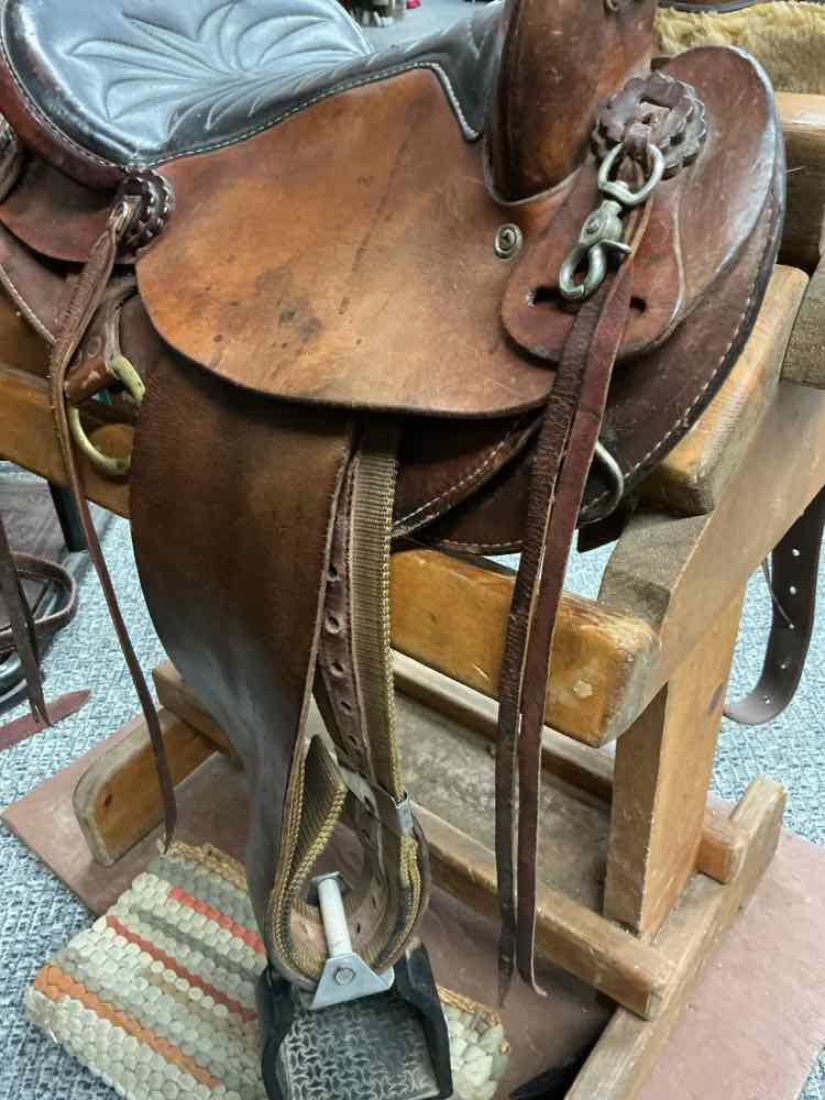 Big Horn Endurance Saddle Western