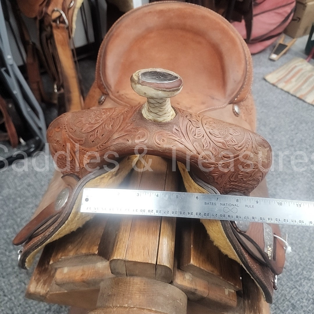 Circle Y Barrel Saddle