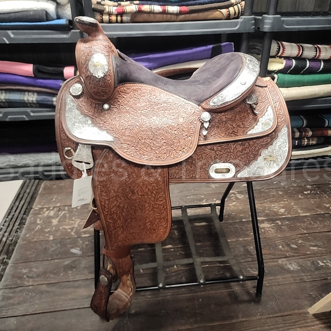 Pleasure Saddle