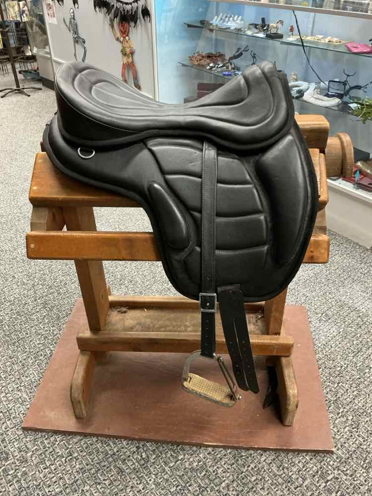 Freemax Trail Saddle
