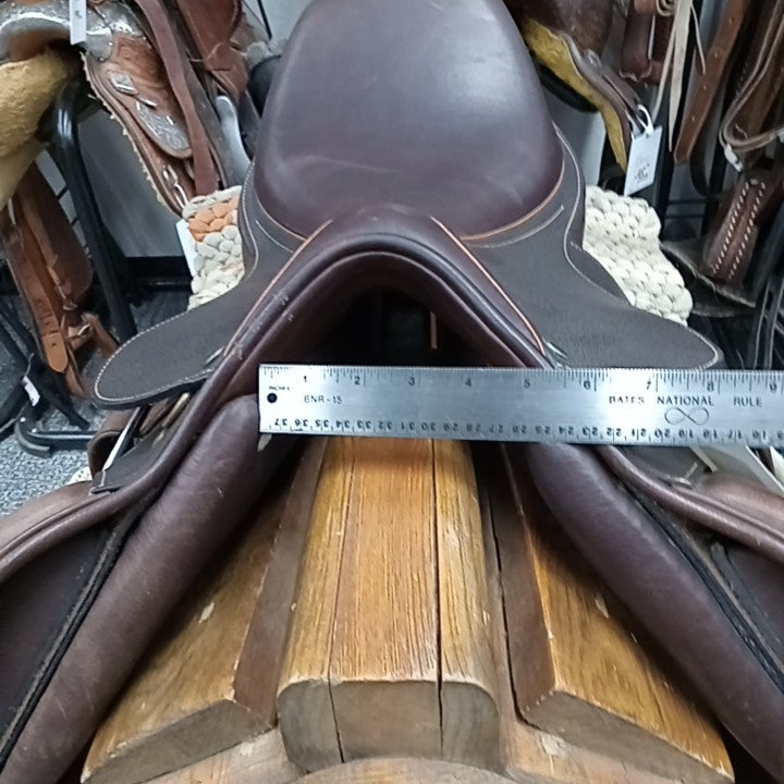 HDR Jumping Saddle