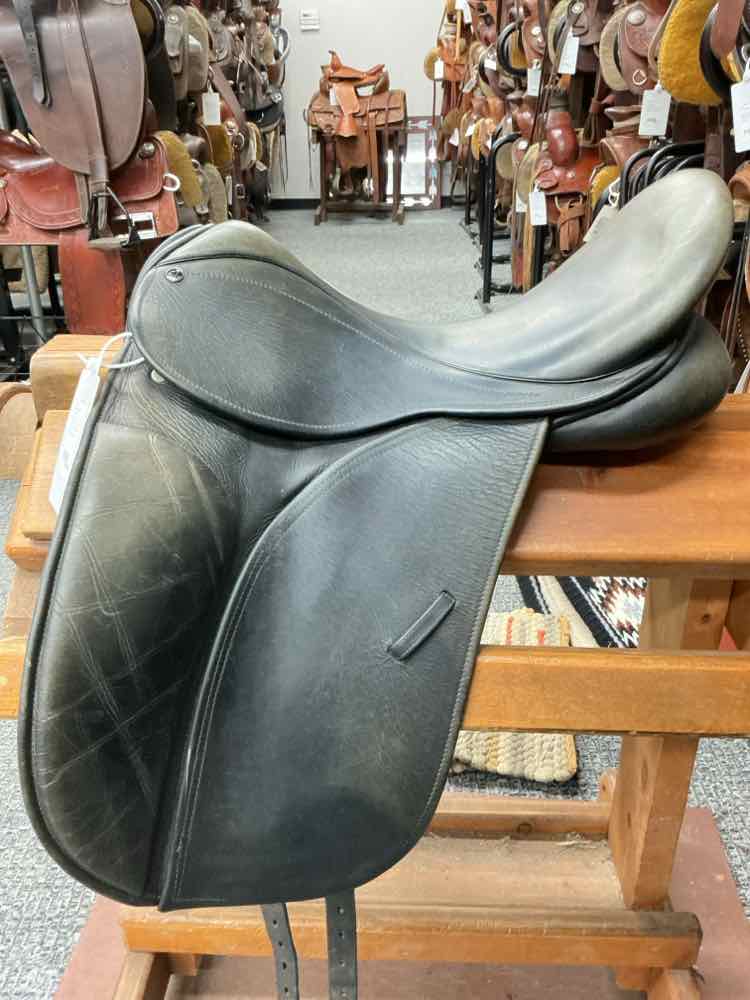 County Dressage Saddle