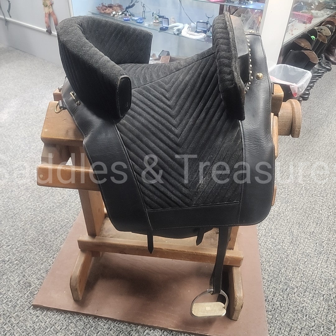 Lusitono Saddle