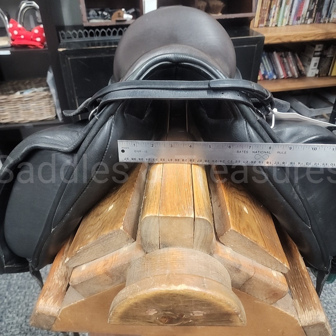Dresch Dressage Saddle