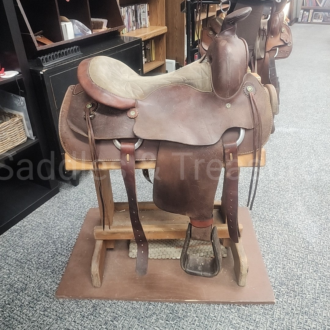 Action Western Saddle