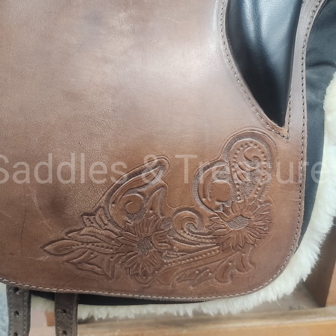 Endurance Saddle English