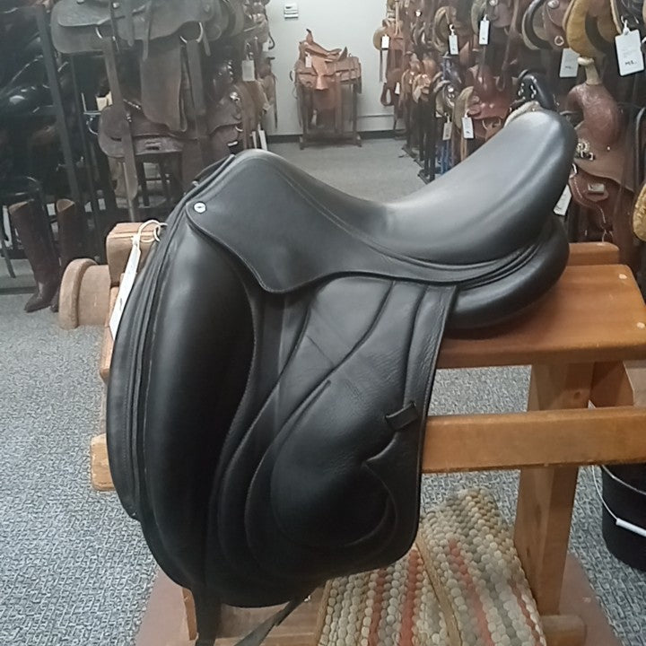 Antares Dressage Saddle