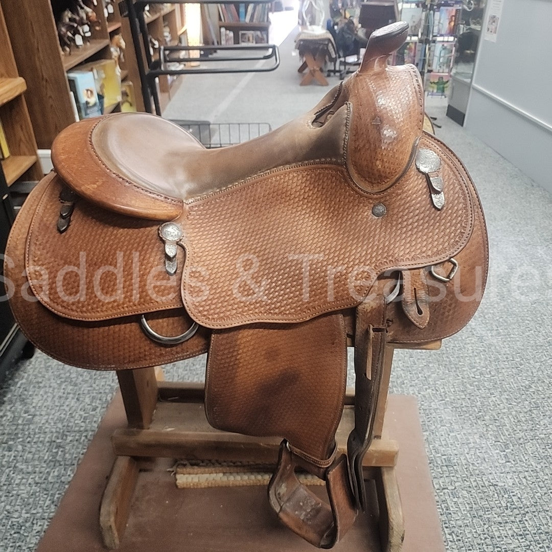 Blue Ribbon Pleasure Saddle