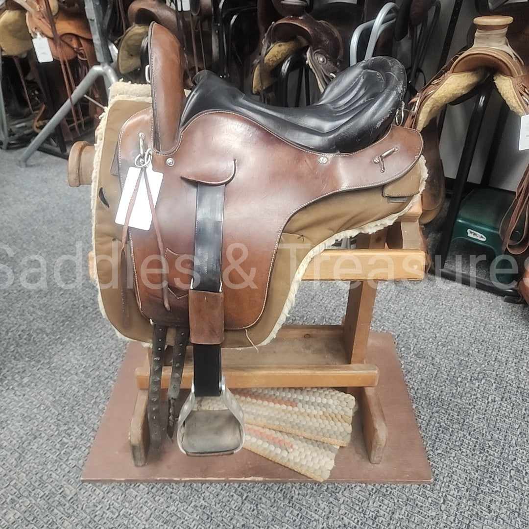 Endurance Saddle English