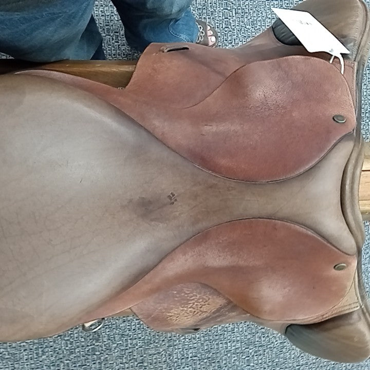 Jumping Saddle