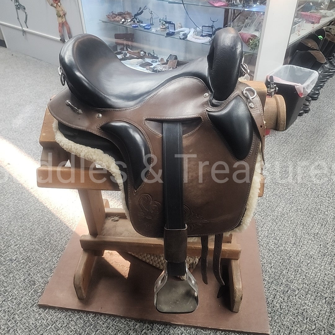 Endurance Saddle English
