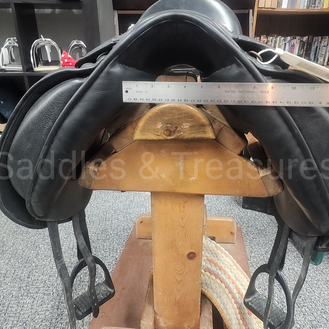 Lemke SLD Dressage Saddle