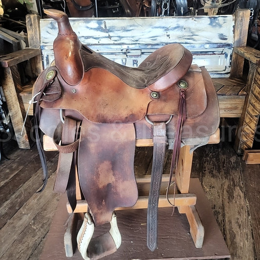 Roping Saddle