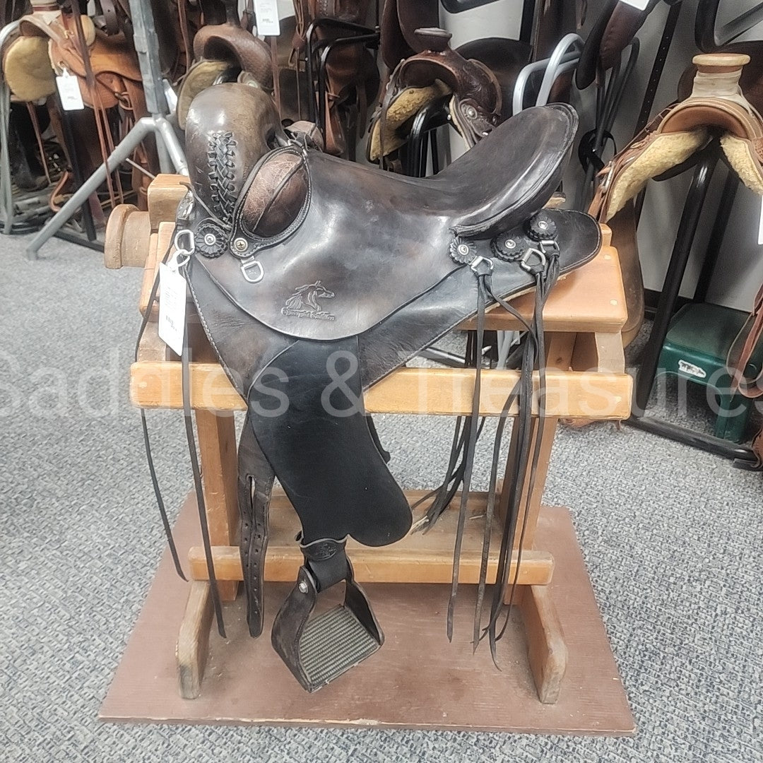 Synergist Endurance Saddle English